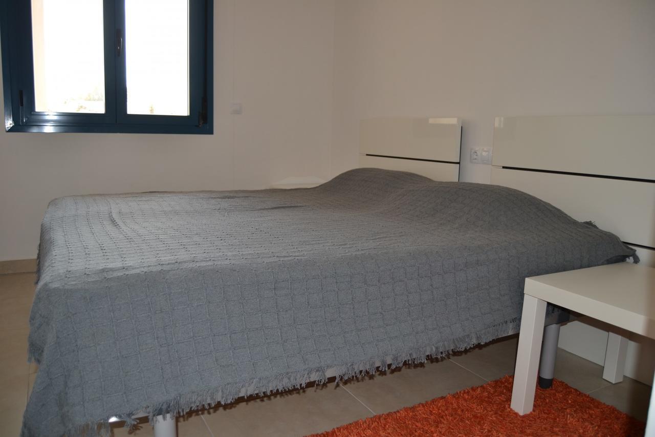 Las Olas Pili Locdenia Room photo